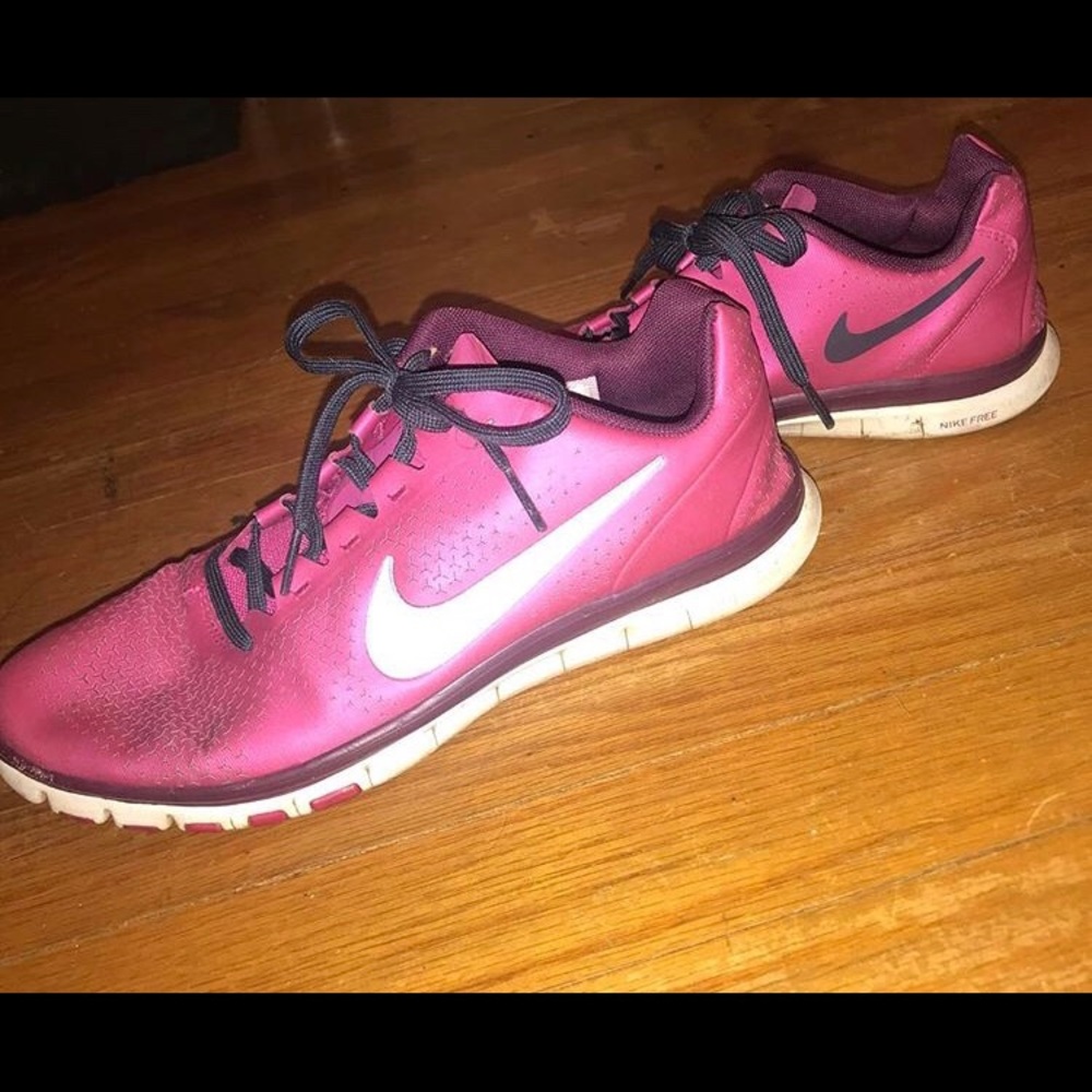 Nike Free Runs